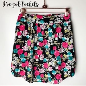 Cute short black teal floral flower skirt with pockets XS